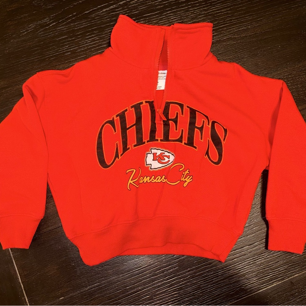 GIrls 5T - NFL Chiefs Red Quarter-Zip crop hoodie - LIKE NEW